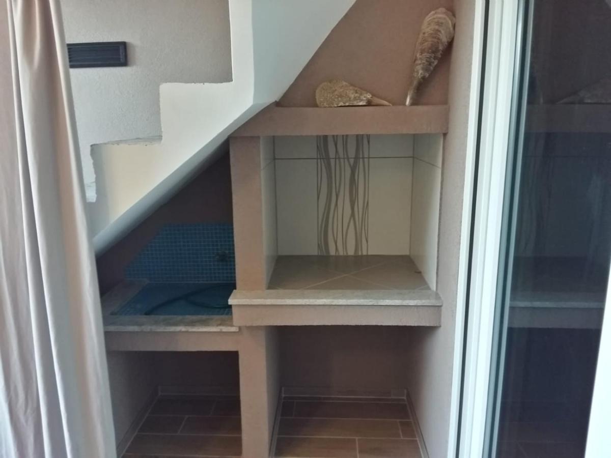 Apartment Vila Nina Petrcane Eksteriør billede